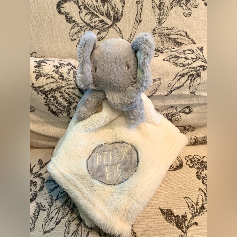 Baby Gear Soft White Plush Elephant Blanket